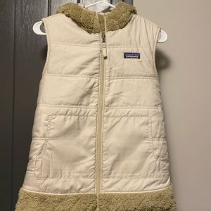 Patagonia Los Gatos Insulated Hooded Vest